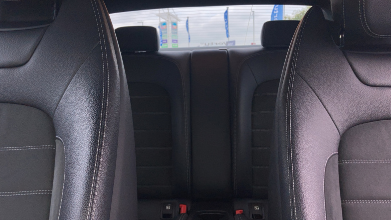 Mercedes-Benz C-Class C200 AMG Line 2dr 9G-Tronic Petrol Coupe